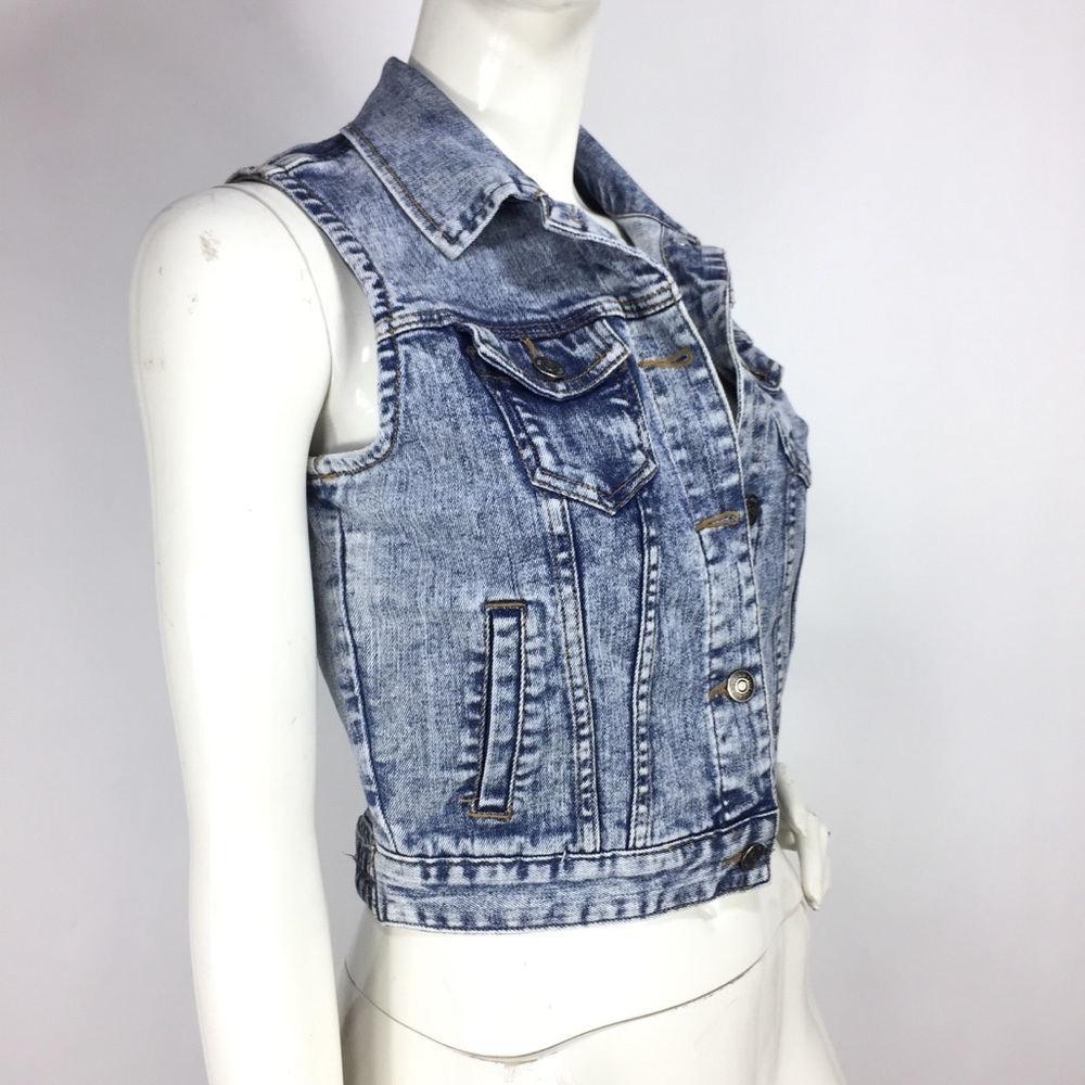 F21 Acid Wash Denim Vest Jean Jacket - Picture 2 of 8